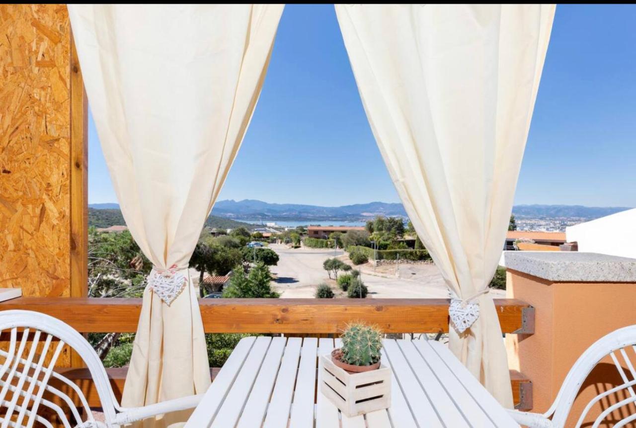 Casa Sharon Appartamento Vista Mare Ad Olbia Kültér fotó